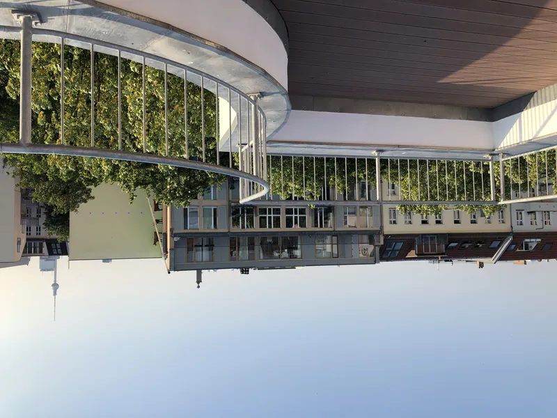 Über den Dächern Berlins! Große Dachterrasse sucht Nachmieter! — photo 1